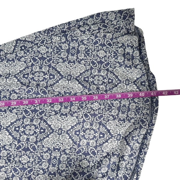 | Lularoe | Blue White Floral Pattern Flowy Knee Length Sleeve Crew Neck Dress - Picture 8 of 11